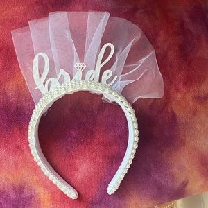 Bride pearl headband